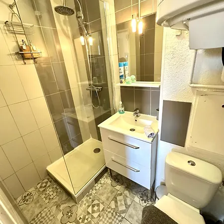 Escale Au Sud, Un Les Pieds Dans L Eau :) アパート